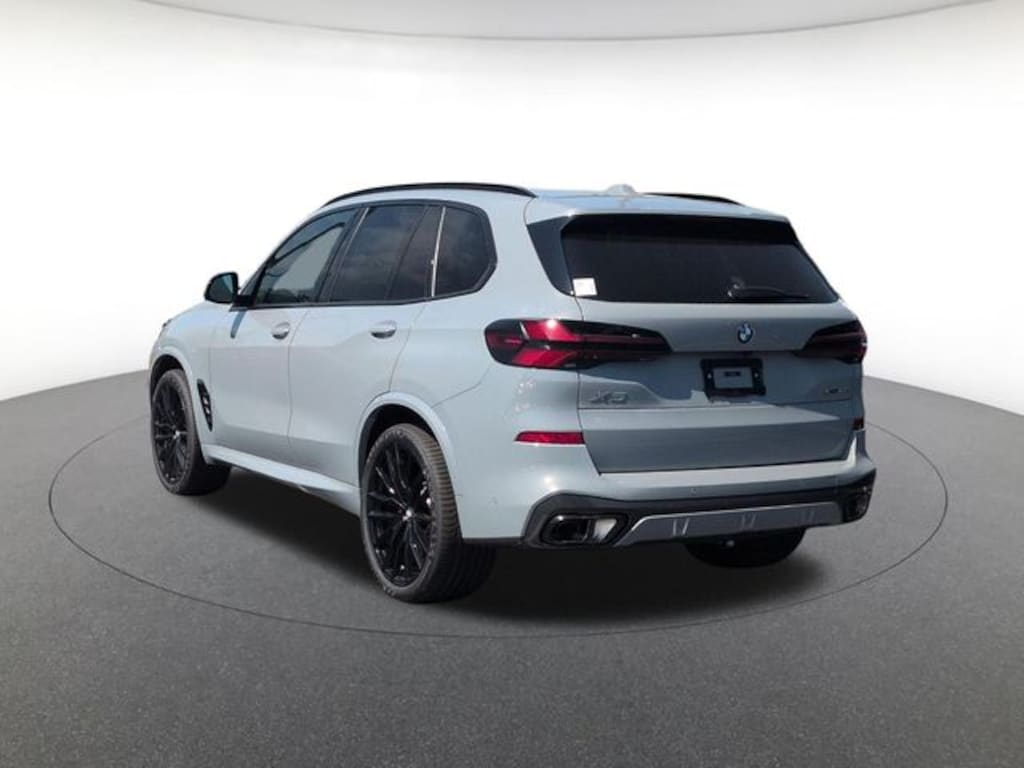 New 2026 BMW X5 xDrive40i SUV