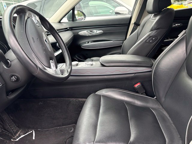2024 GENESIS GV70
