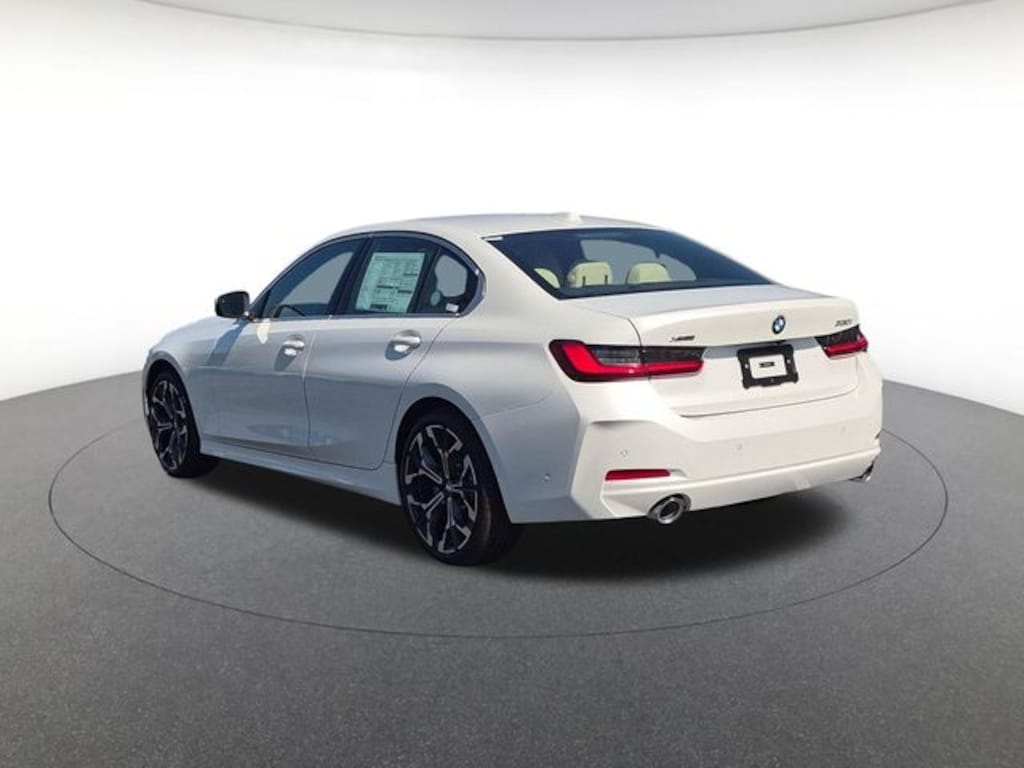 New 2026 BMW 330i xDrive Sedan