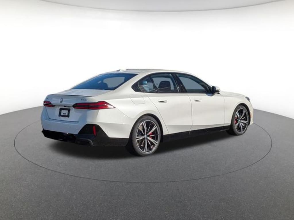Used 2026 BMW 5 Series 530i xDrive Sedan