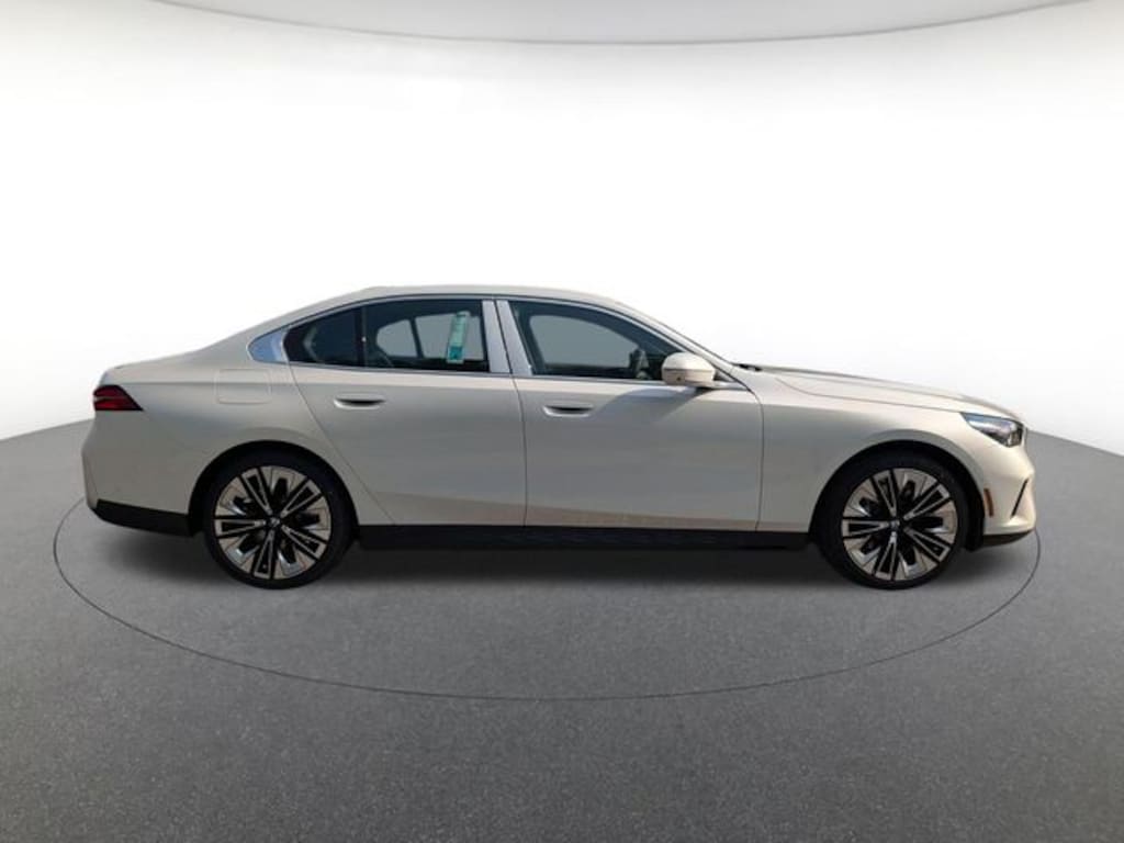 New 2027 BMW 530i xDrive Sedan