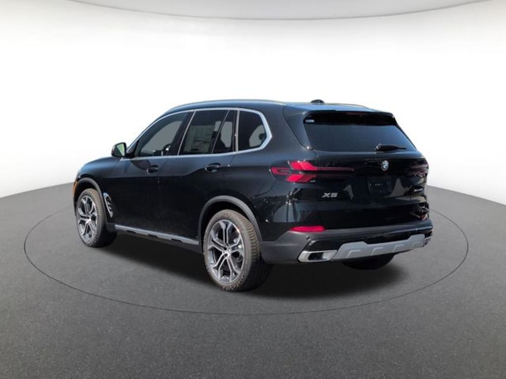 New 2026 BMW X5 xDrive40i SUV