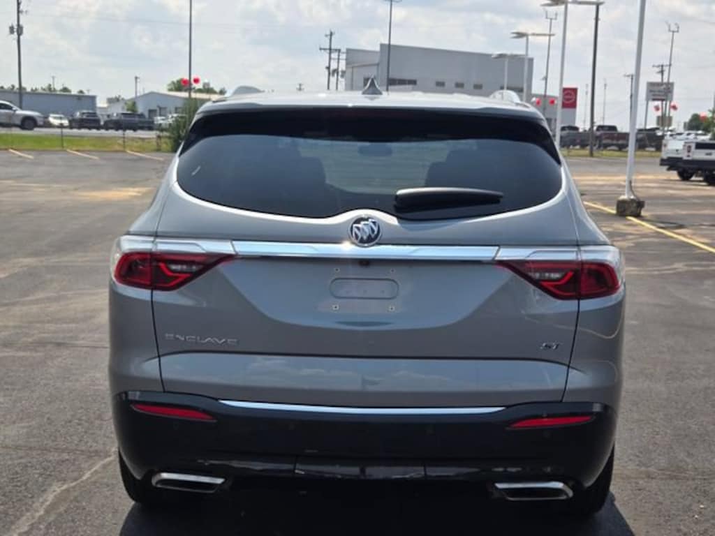 Used 2024 Buick Enclave Essence SUV