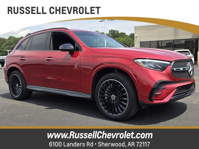 2025 Mercedes-Benz GLC