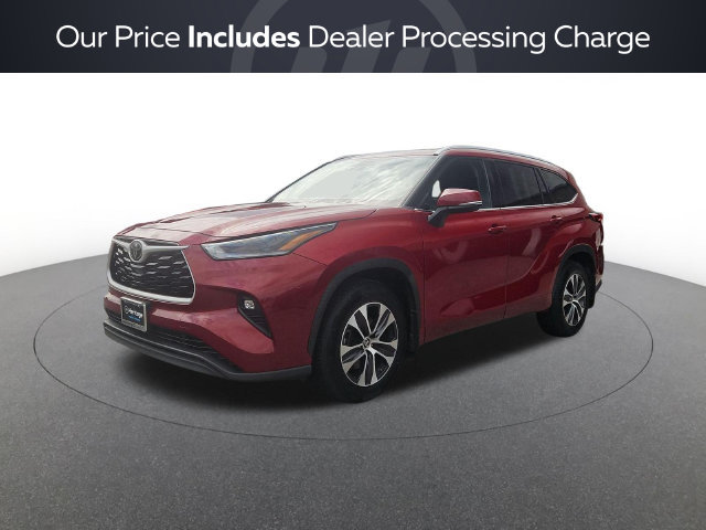 Used 2021 Toyota Highlander XLE Sport Utility