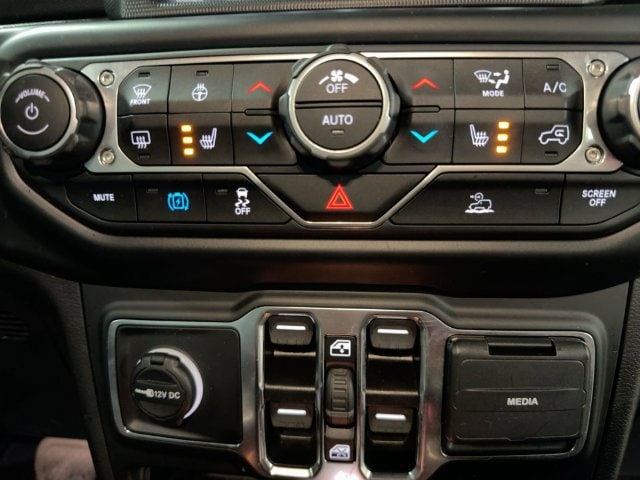 2023 Jeep Wrangler 4xe Sahara 4XE - Photo 19