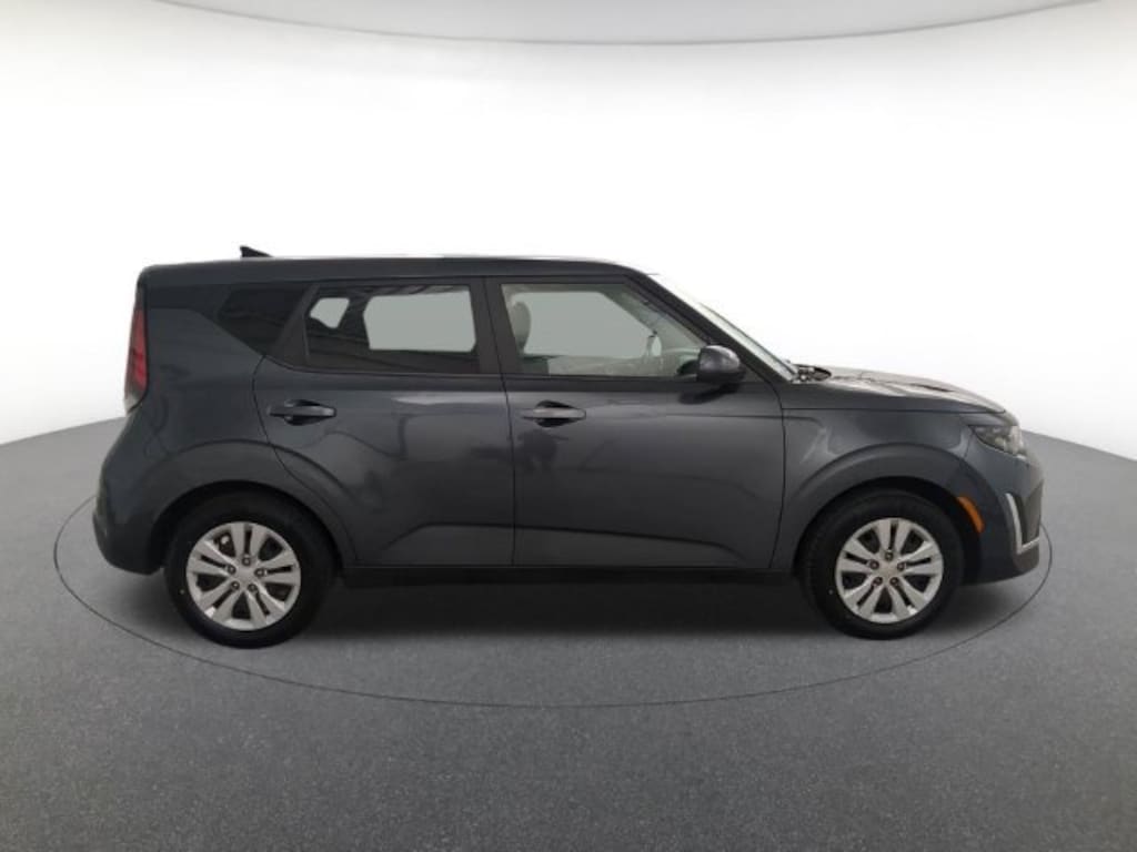 Used 2023 Kia Soul LX Hatchback