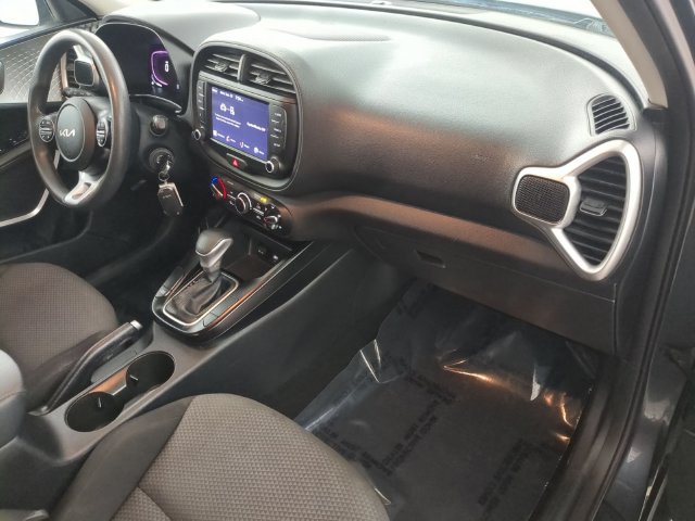 Photo 18