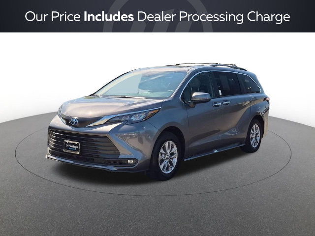 2025 Toyota Sienna XLE