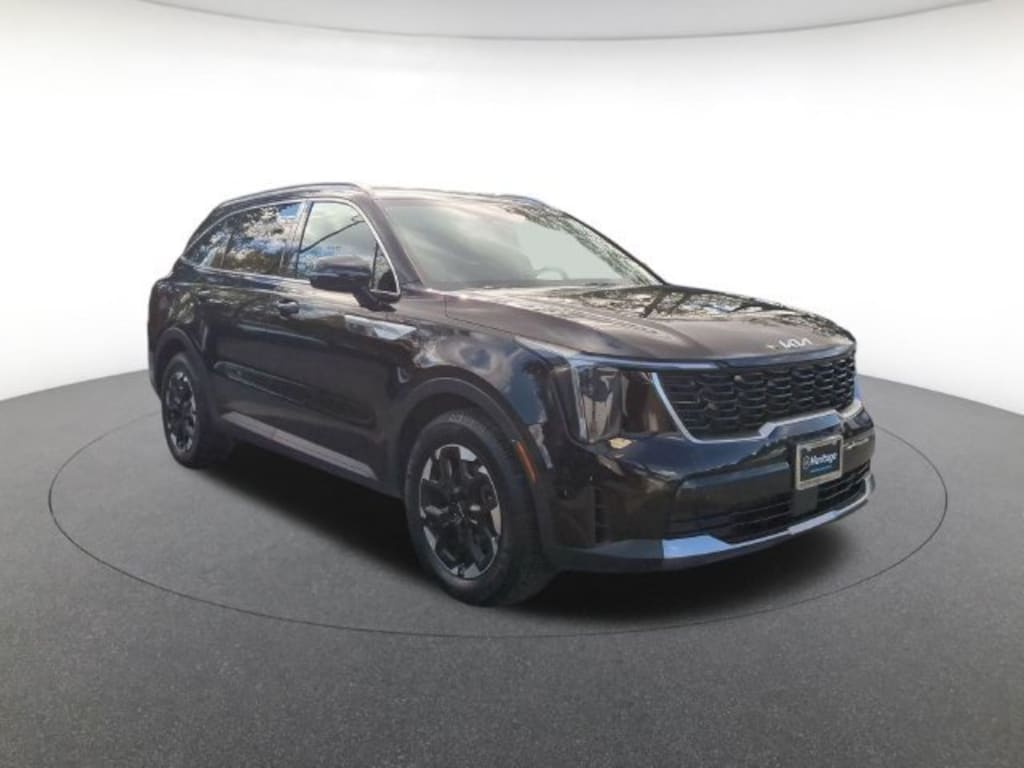 Used 2024 Kia Sorento S Sport Utility