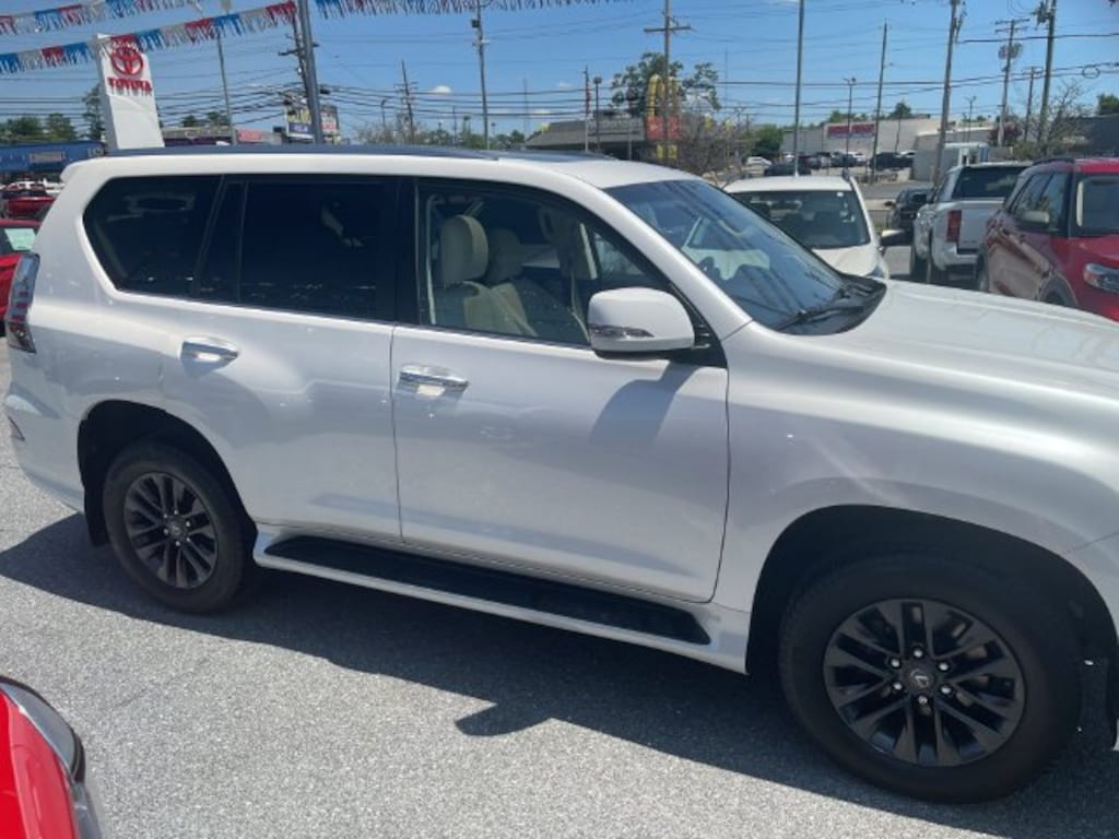 Used 2023 Lexus GX 460 Sport Utility