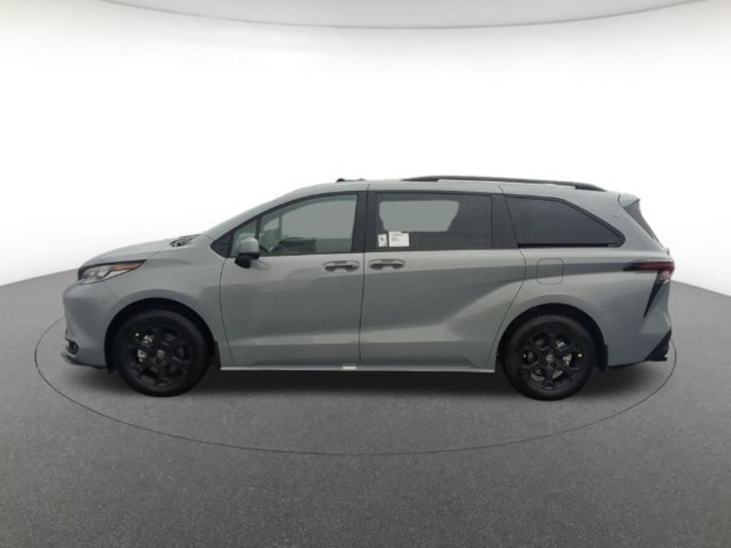 New 2026 Toyota Sienna Woodland Edition Van Passenger Van
