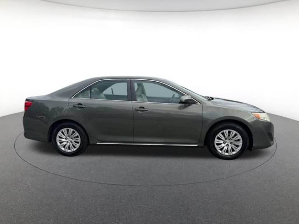 Used 2013 Toyota Camry LE Sedan