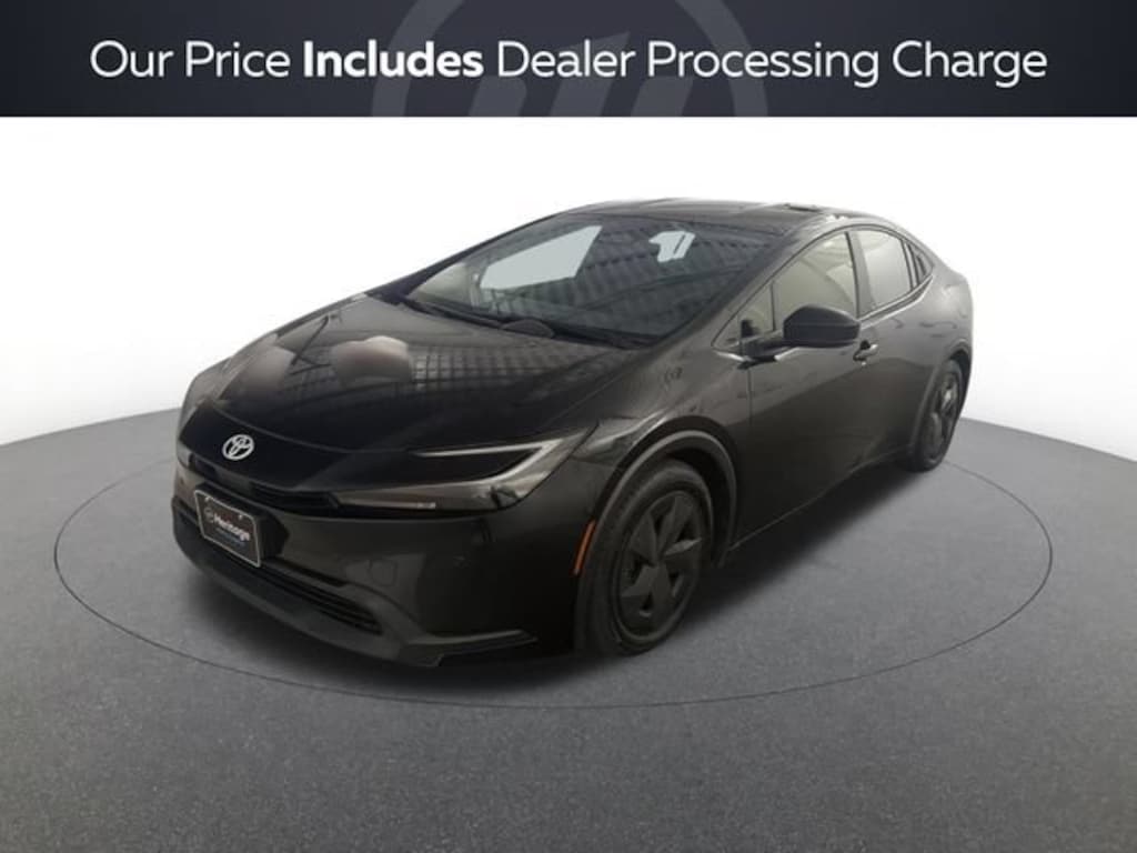 Used 2025 Toyota Prius LE Hatchback