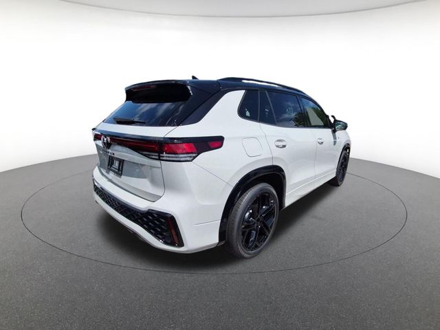 New 2026 Volkswagen Tiguan SE R-Line Black SUV
