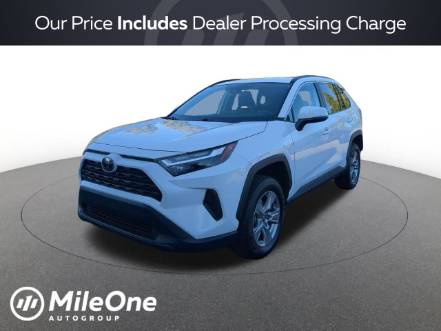 2025 Toyota RAV4 XLE
