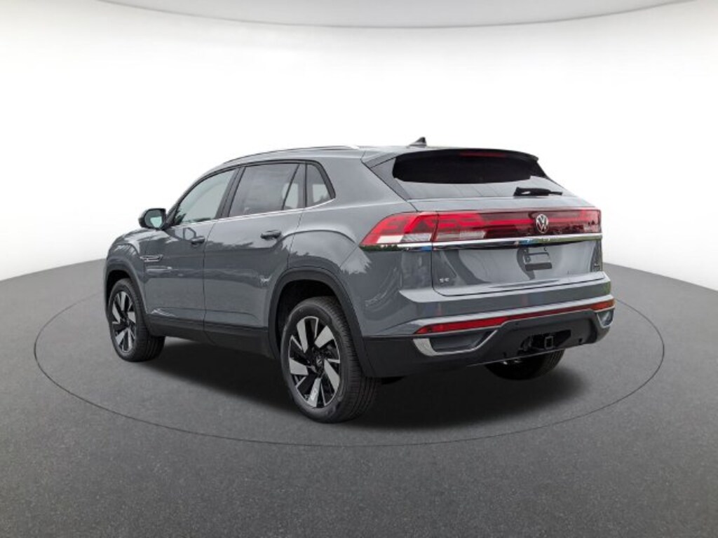 Used 2026 Volkswagen Atlas Cross Sport SE w/Technology SUV