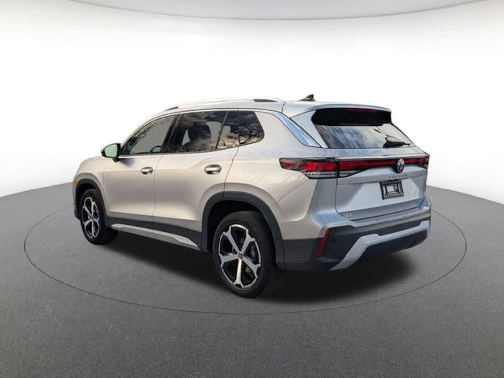 New 2026 Volkswagen Tiguan SE SUV
