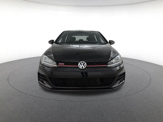 3VW5T7AU1MM010897
