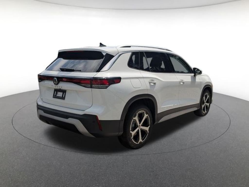 New 2026 Volkswagen Tiguan SE SUV