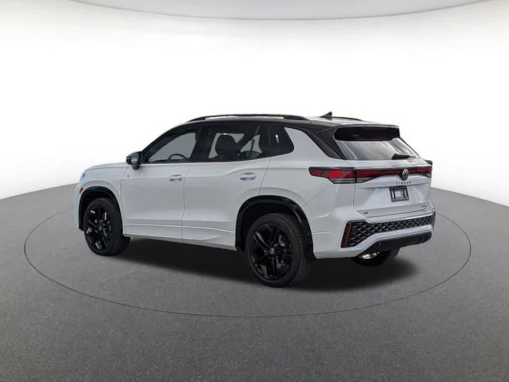 New 2026 Volkswagen Tiguan SE R-Line Black SUV