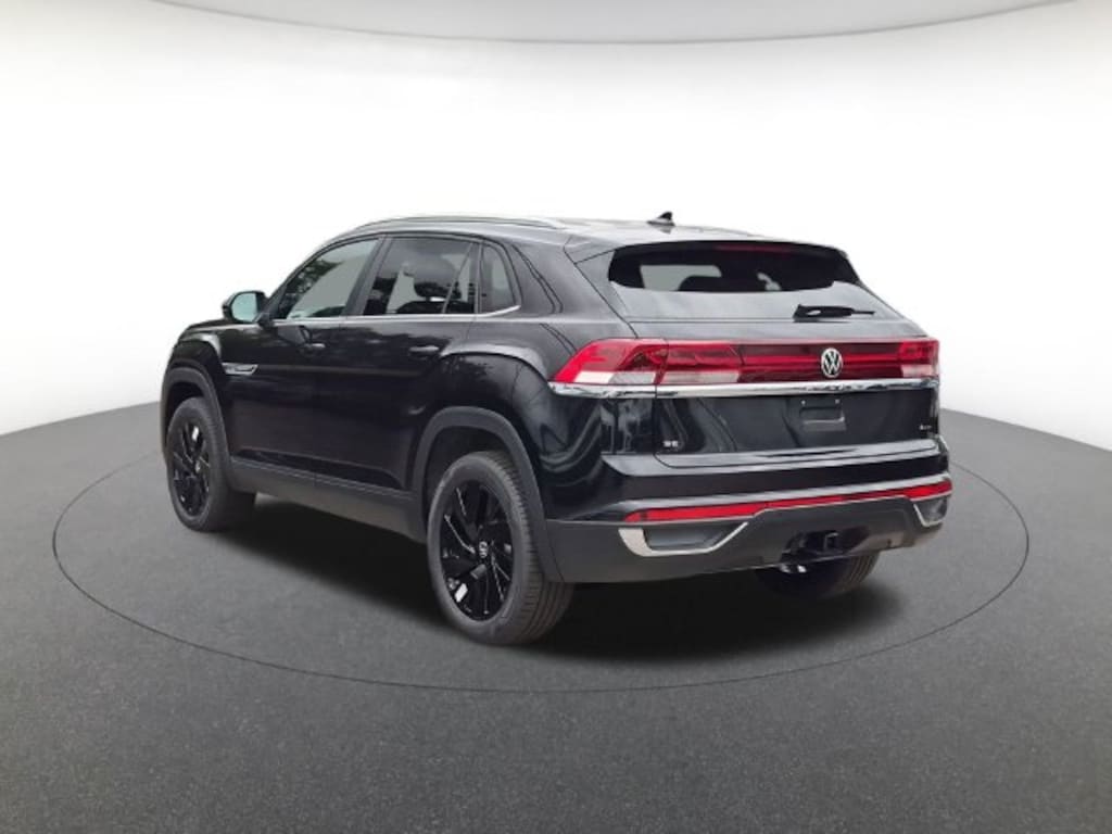 New 2026 Volkswagen Atlas Cross Sport SE w/Technology SUV