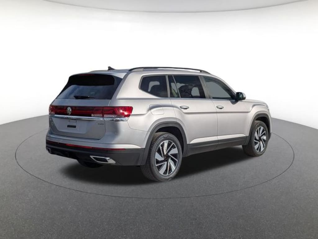 New 2026 Volkswagen Atlas SE w/Technology SUV