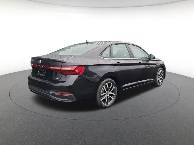 New 2027 Volkswagen Jetta 1.5T SE Sedan