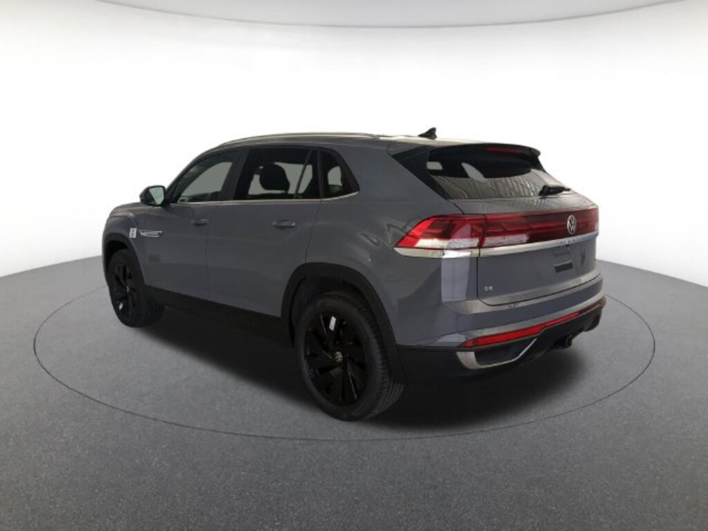 New 2026 Volkswagen Atlas Cross Sport SE w/Technology SUV