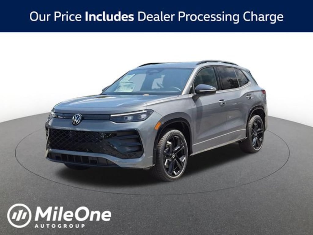 New 2026 Volkswagen Tiguan SE R-Line Black SUV