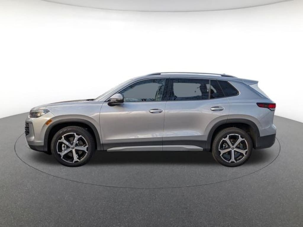 New 2026 Volkswagen Tiguan SE SUV