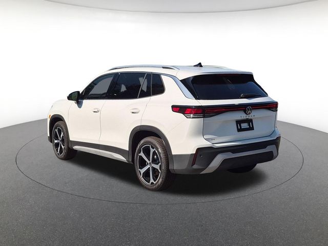 New 2026 Volkswagen Tiguan SE SUV