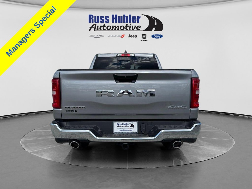 New 2025 Ram 1500 BIG HORN CREW CAB 4X4 5'7 BOX Pickup