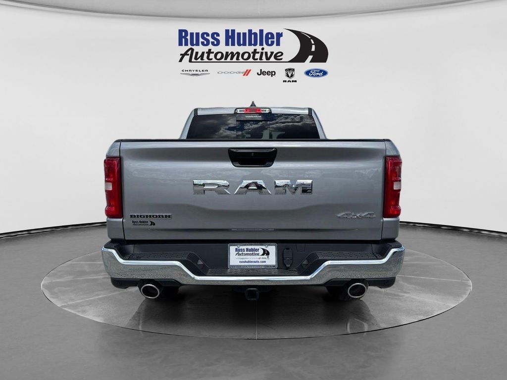 New 2025 Ram 1500 BIG HORN CREW CAB 4X4 5'7 BOX Pickup