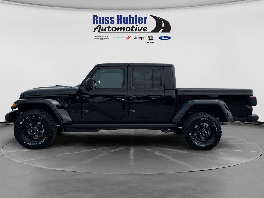 New 2026 Jeep Gladiator WILLYS 4X4 Pickup