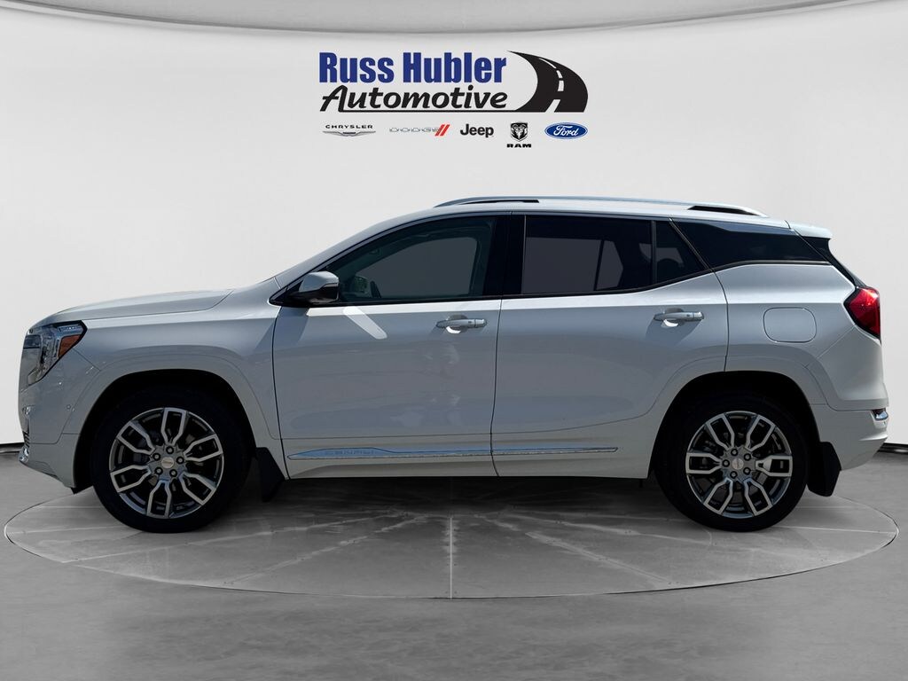 Used 2024 GMC Terrain Denali SUV