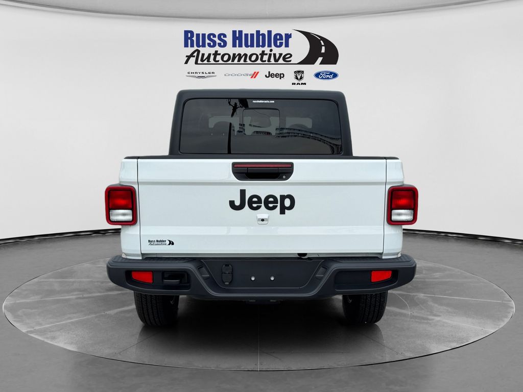New 2026 Jeep Gladiator SPORT S 4X4 Pickup