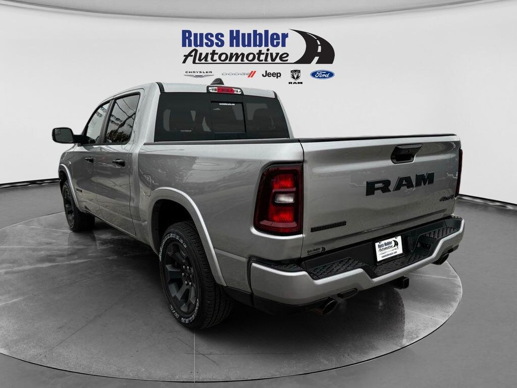 New 2026 Ram 1500 BIG HORN CREW CAB 4X4 5'7 BOX Pickup