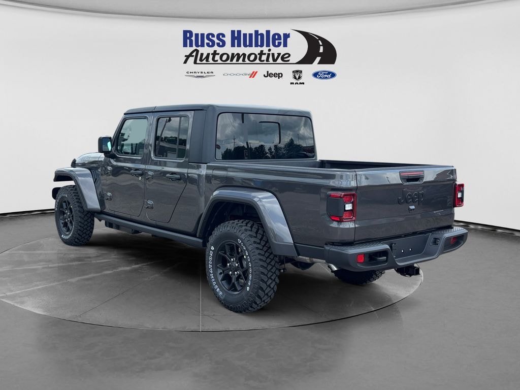 New 2026 Jeep Gladiator WILLYS 4X4 Pickup
