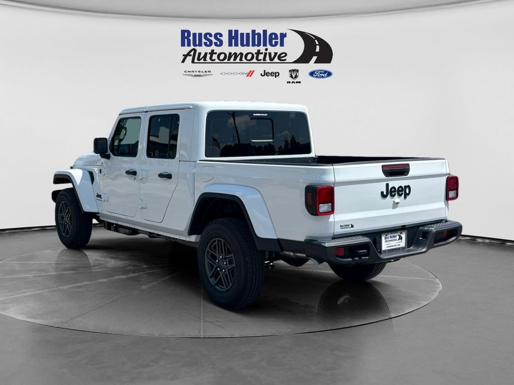 New 2026 Jeep Gladiator SPORT S 4X4 Pickup