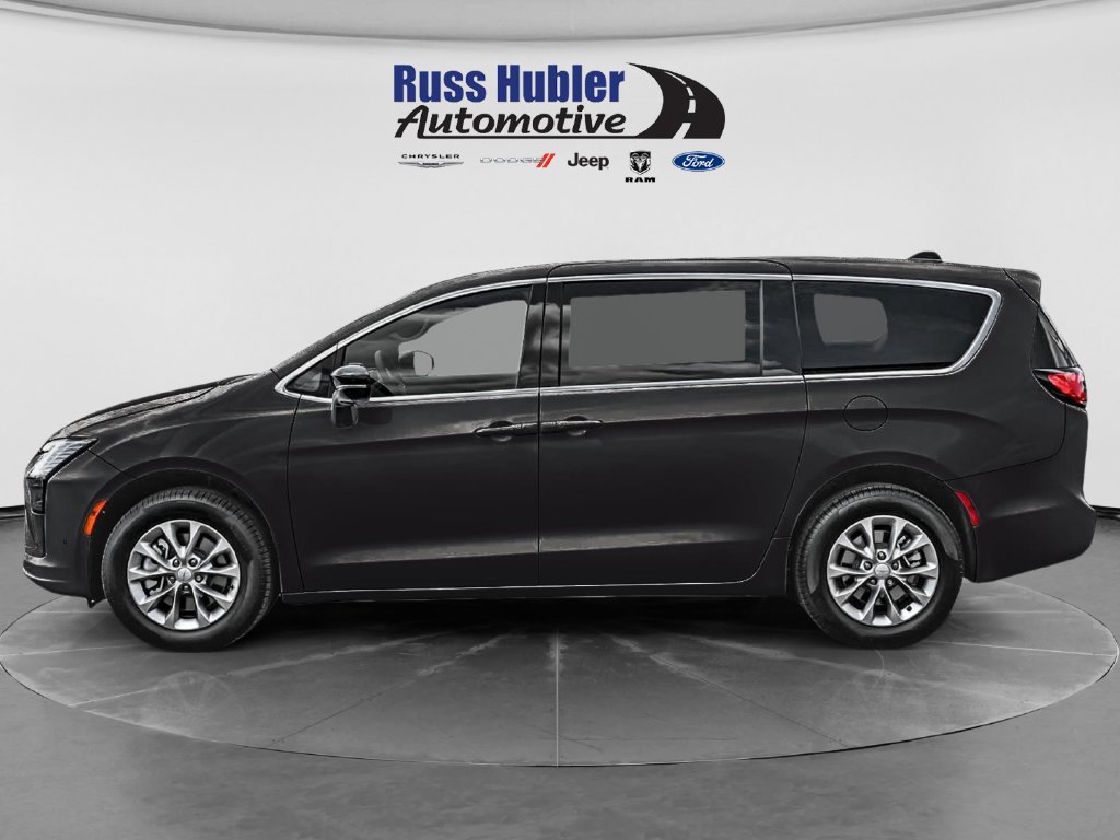 New 2027 Chrysler Pacifica LIMITED AWD Passenger Van