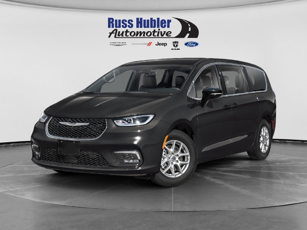 Used 2025 Chrysler Pacifica Select Van Passenger Van