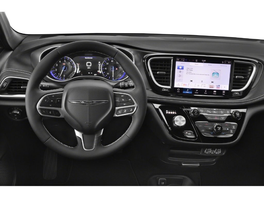 Used 2025 Chrysler Pacifica Select Van Passenger Van