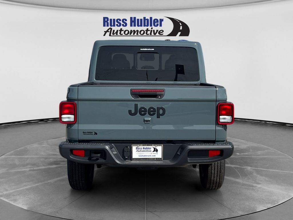 New 2026 Jeep Gladiator SPORT S 4X4 Pickup