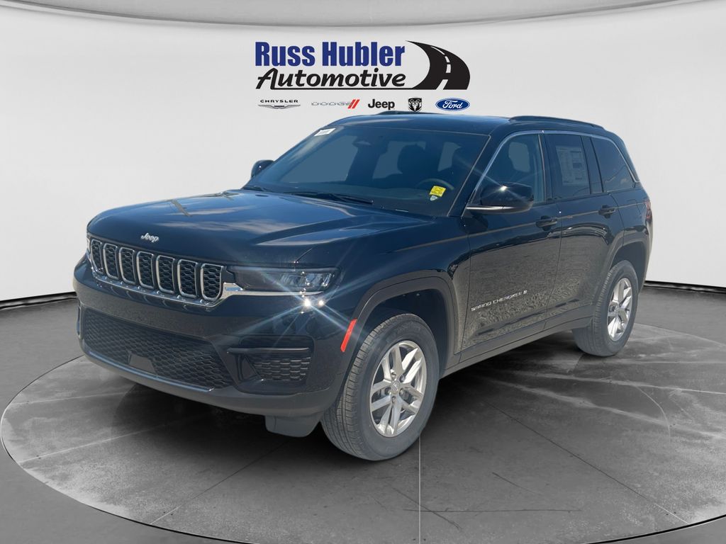2025 Jeep Grand Cherokee LAREDO X 4X4 Sport Utility