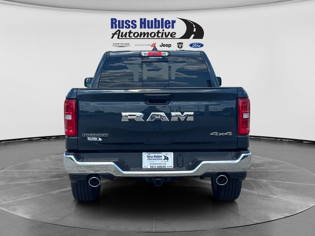 New 2026 Ram 1500 BIG HORN CREW CAB 4X4 5'7 BOX Pickup