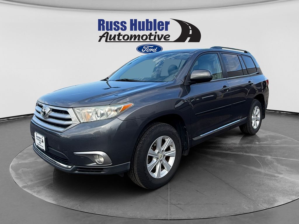 2011 Toyota Highlander SE