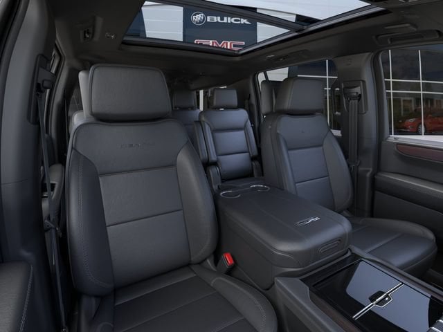 2026 GMC Yukon XL Denali - Photo 16