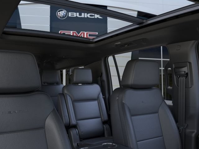 2026 GMC Yukon XL Denali - Photo 23