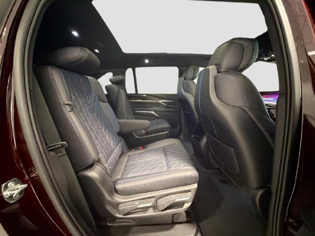 2026 Cadillac Escalade IQ Sport - Photo 25